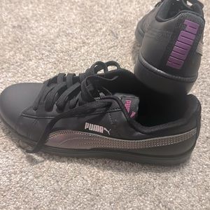 Puma size 7 women’s shoe bought from South Africa